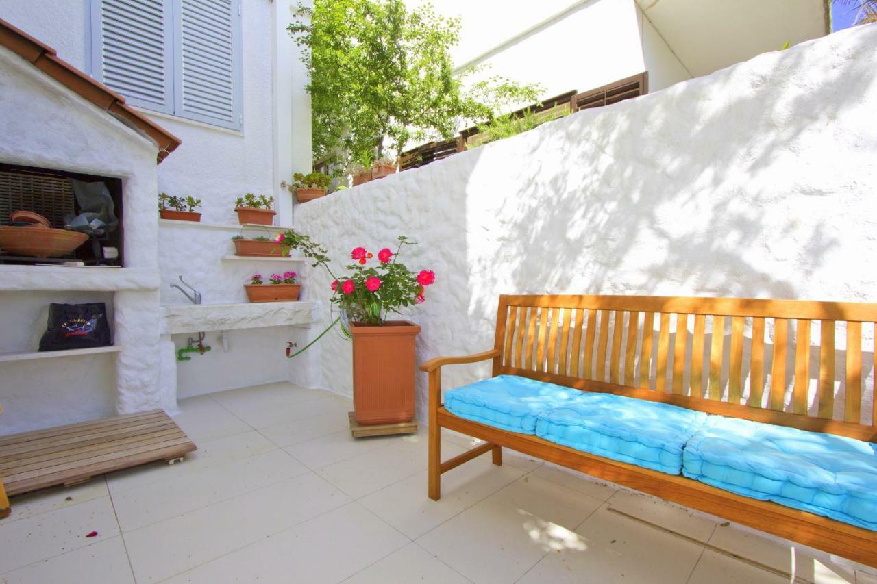 Casa Mano Tribunj With Beach Екстериор снимка