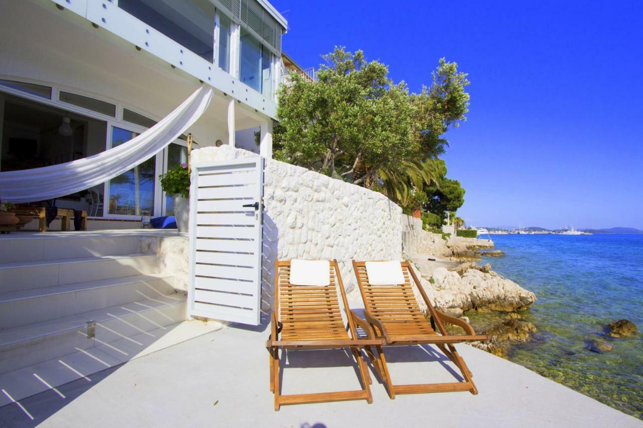 Casa Mano Tribunj With Beach Екстериор снимка